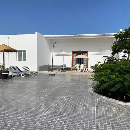 Lillos Βίλα Teguise (Lanzarote)
